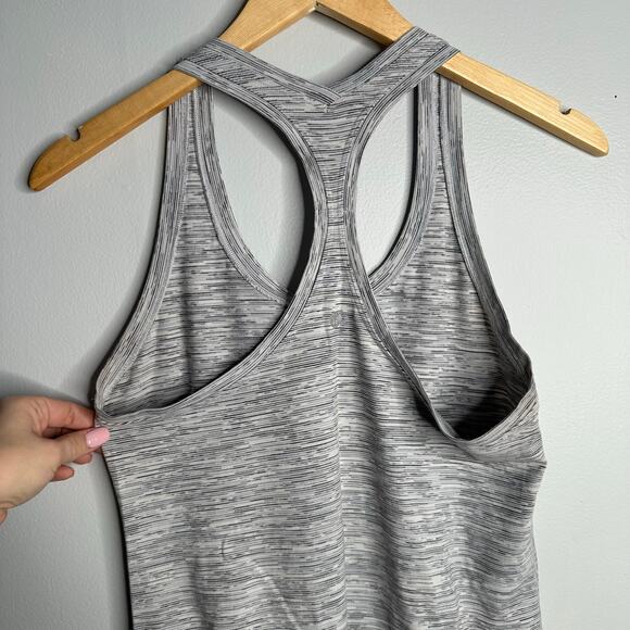 Lululemon Women's Cool Racerback II Heathered Slate‎ Tank Size 6 - Picture 4 of 6